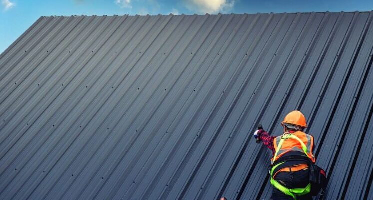 Advantages Of Metal Roofing Sheets For Your Home