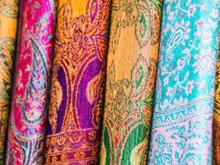 Intricate Elegance: Traditional Sarees That Transcend Time